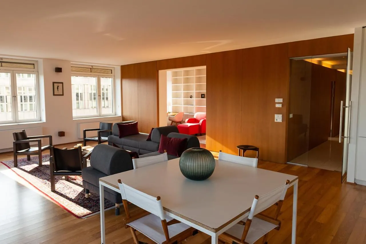 Exklusives Apartment Am Parkring Bécs 0*,  Ausztria